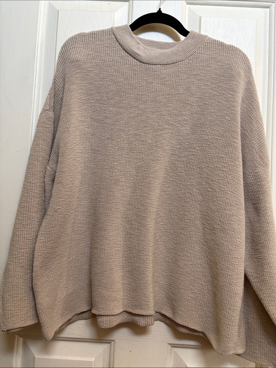 Zenana Outfitters Sweaters - Zenana Outfitters Light Taupe Crewneck Sweater
